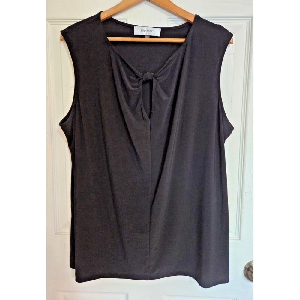 Jones Studio Sleeveless Black Keyhole Knot neckline 2X Blouse